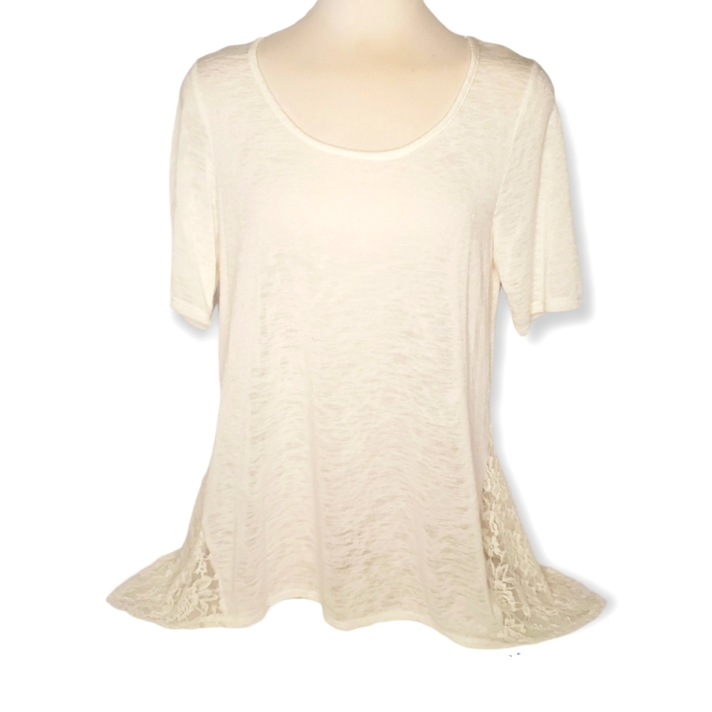 Gibson Women's Tunic with Lace Accents